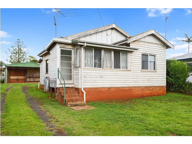 44 Dunne Street, Harristown QLD 4350