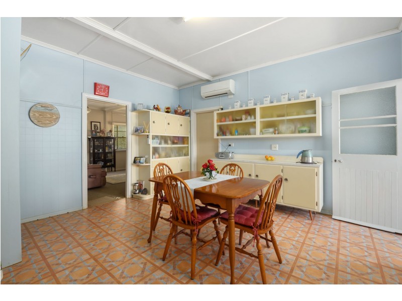 14 McDonald Street, Oakey QLD 4401