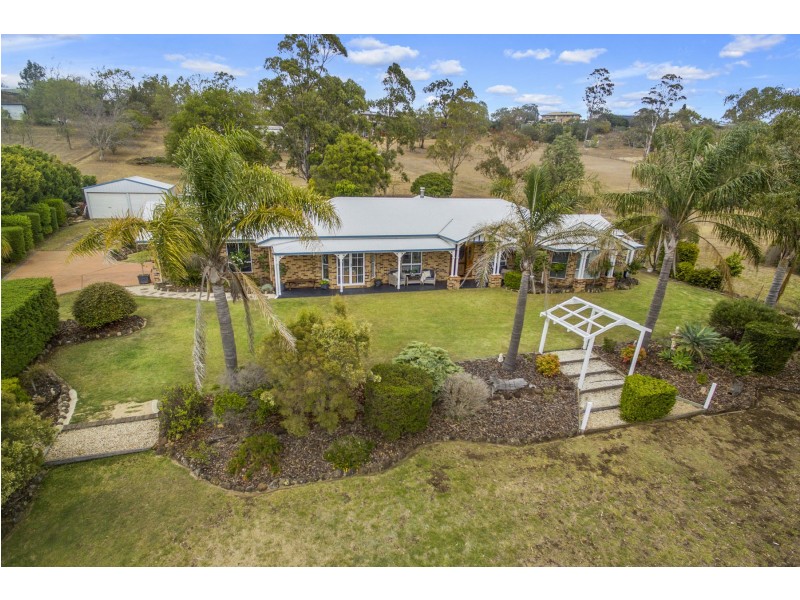 5 Diana Court, Cotswold Hills QLD 4350