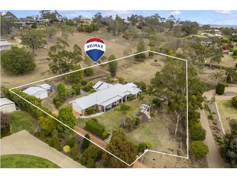 5 Diana Court, Cotswold Hills QLD 4350