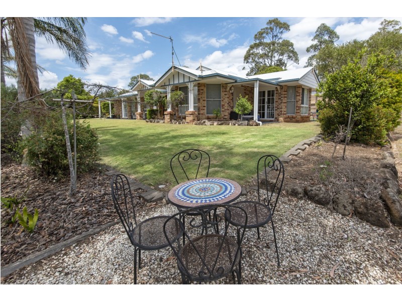 5 Diana Court, Cotswold Hills QLD 4350