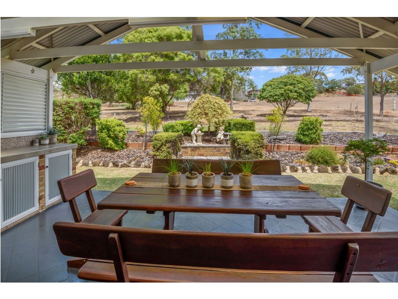 5 Diana Court, Cotswold Hills QLD 4350