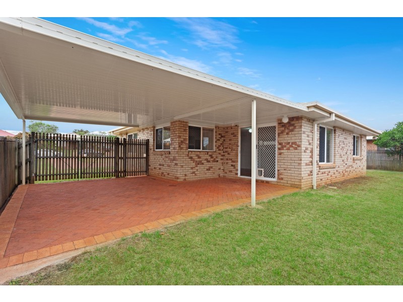 3 Glover Close, Kearneys Spring QLD 4350