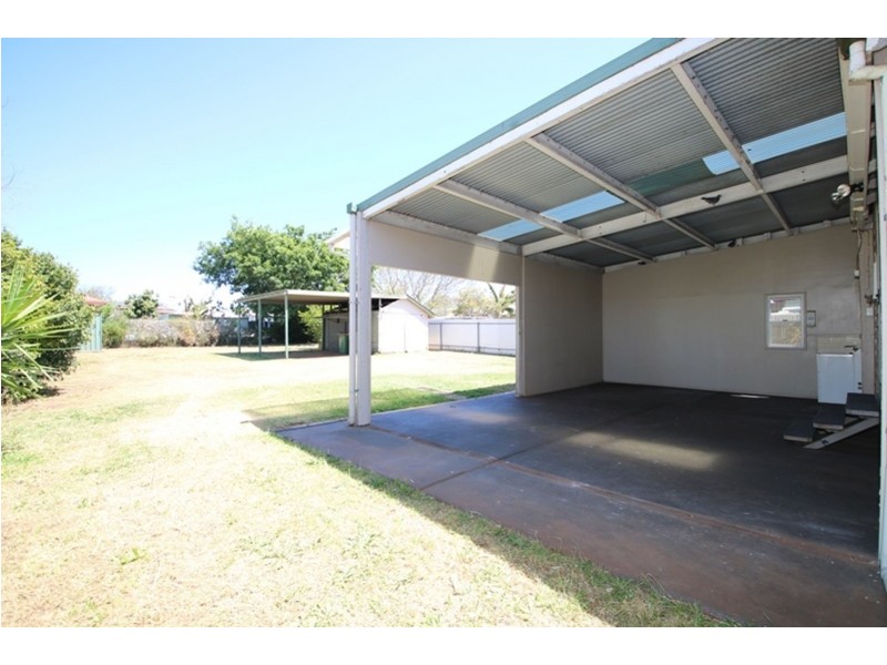 222 Bridge Street, Newtown QLD 4350