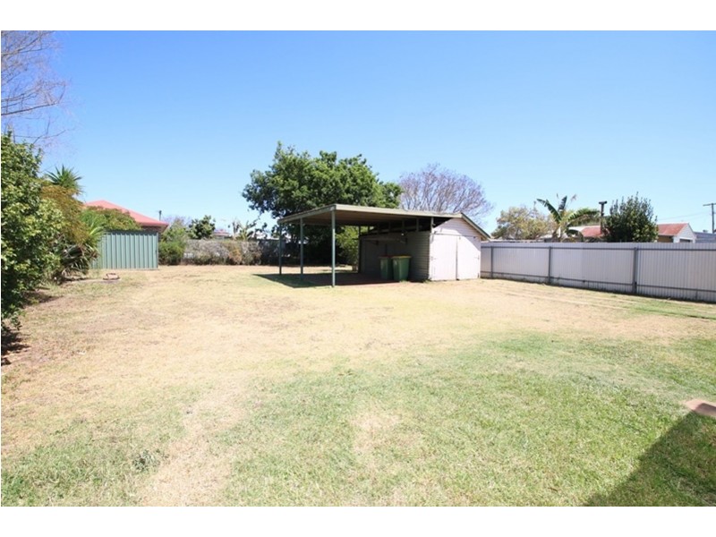 222 Bridge Street, Newtown QLD 4350