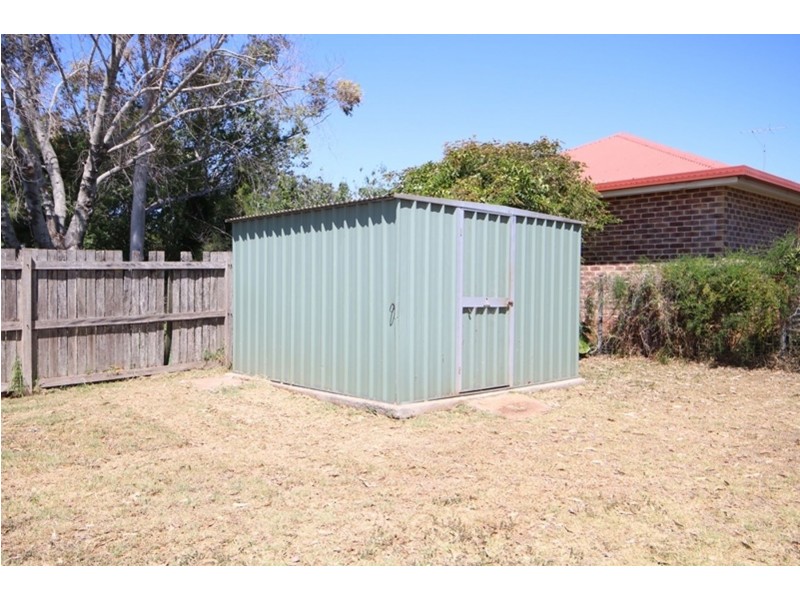 222 Bridge Street, Newtown QLD 4350