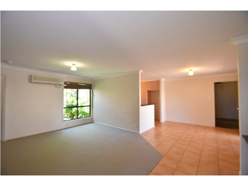 1/472 Stenner Street, Darling Heights QLD 4350