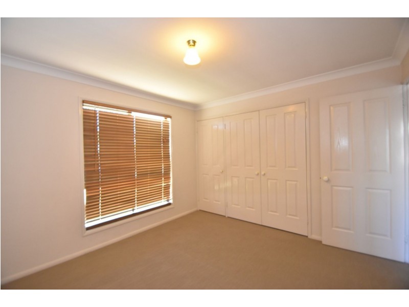 1/472 Stenner Street, Darling Heights QLD 4350