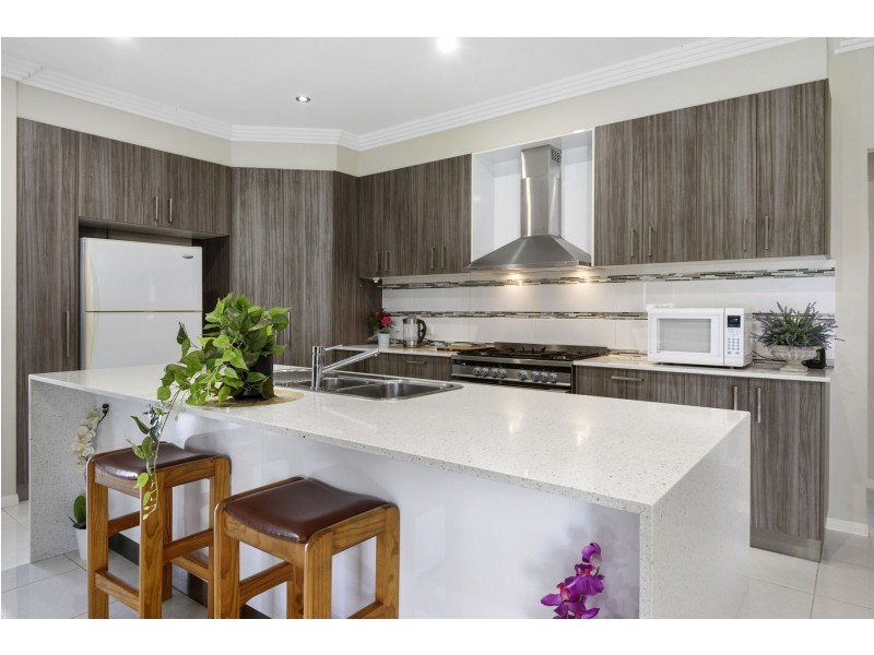 24 Murray Street, Southbrook QLD 4363