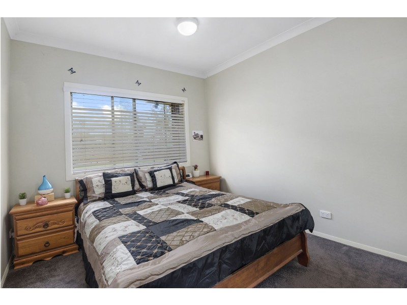 24 Murray Street, Southbrook QLD 4363