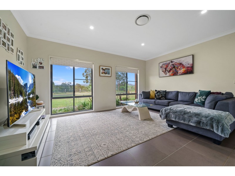 687 Murphys Creek Road, Lockyer QLD 4344