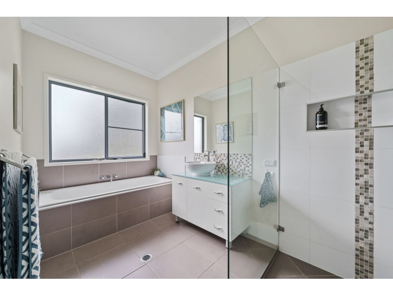 687 Murphys Creek Road, Lockyer QLD 4344