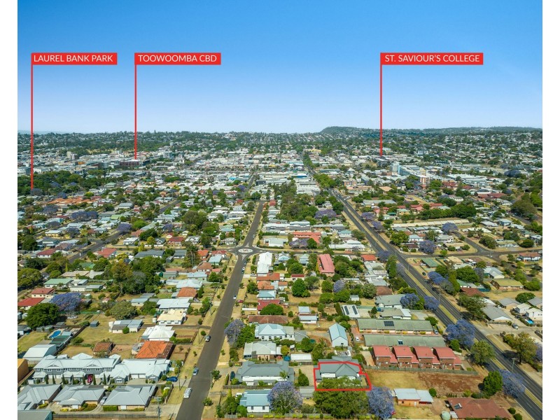 4/44 Gostwyck Street, Newtown QLD 4350