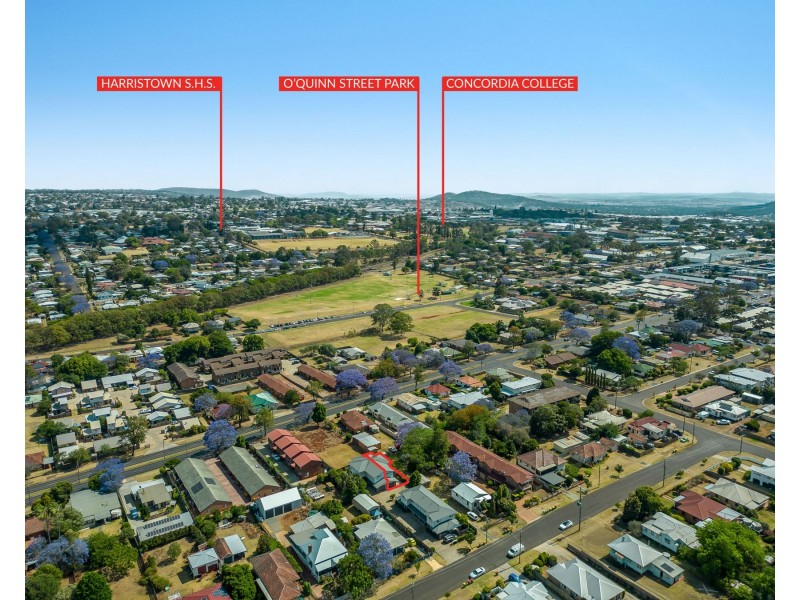 4/44 Gostwyck Street, Newtown QLD 4350