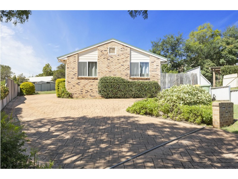 1/3 Quinlan Court, Darling Heights QLD 4350