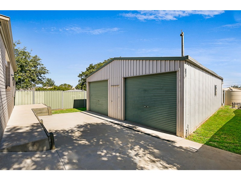 106 Main Street, Westbrook QLD 4350