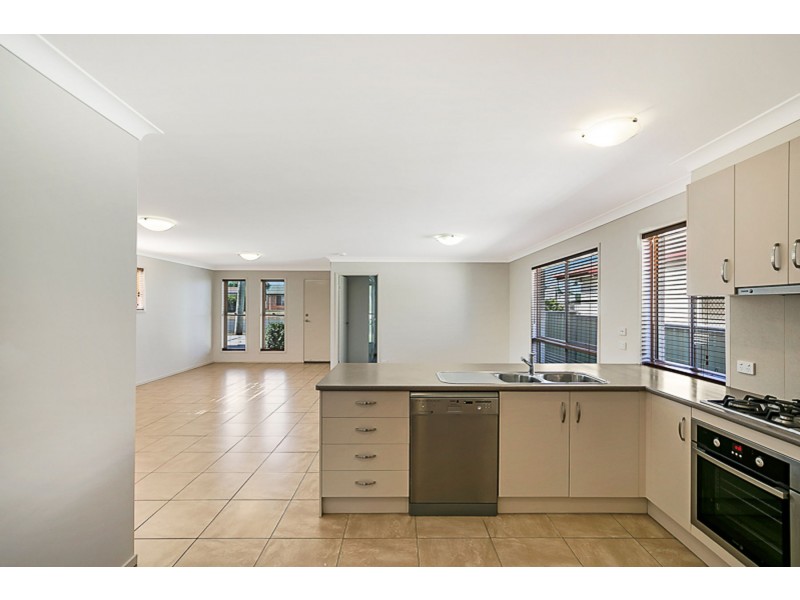 106 Main Street, Westbrook QLD 4350