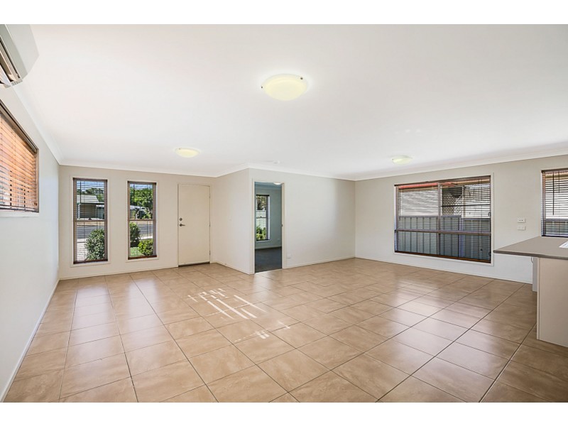 106 Main Street, Westbrook QLD 4350