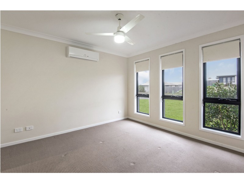 6 Kensei Street, Wyreema QLD 4352