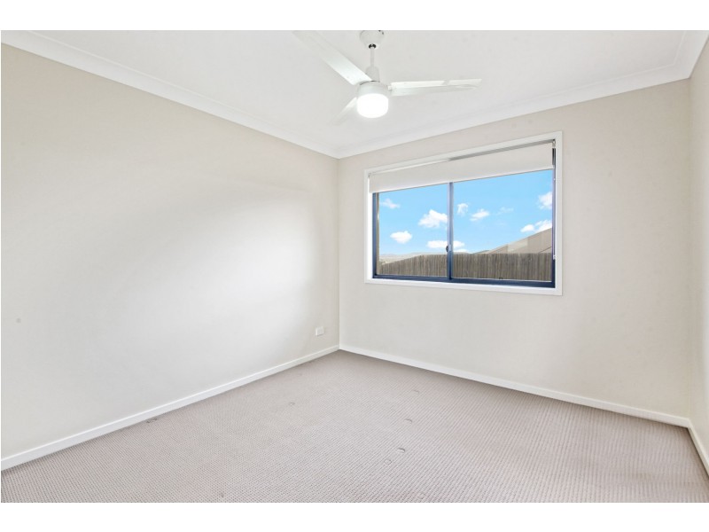 6 Kensei Street, Wyreema QLD 4352