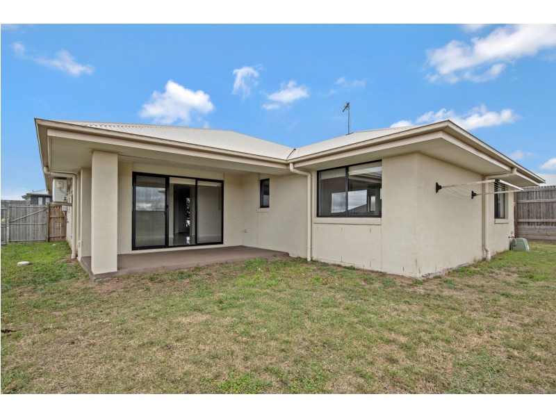 6 Kensei Street, Wyreema QLD 4352