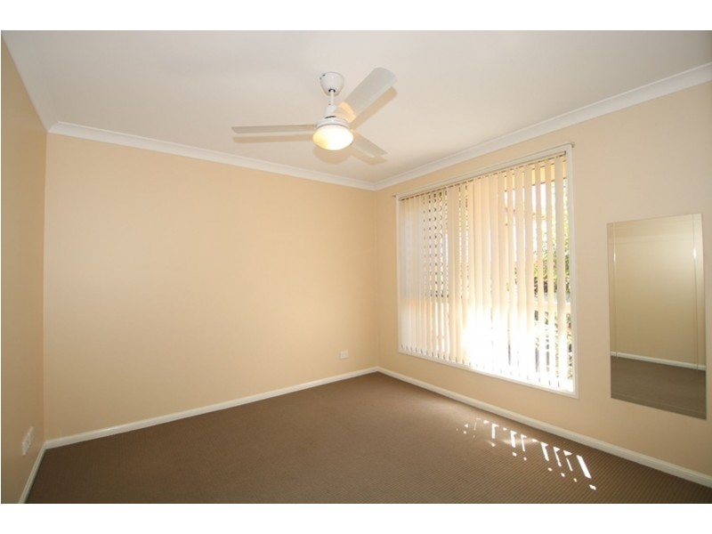 9 Paulene Crescent, Kearneys Spring QLD 4350