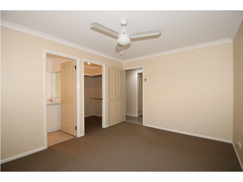 9 Paulene Crescent, Kearneys Spring QLD 4350