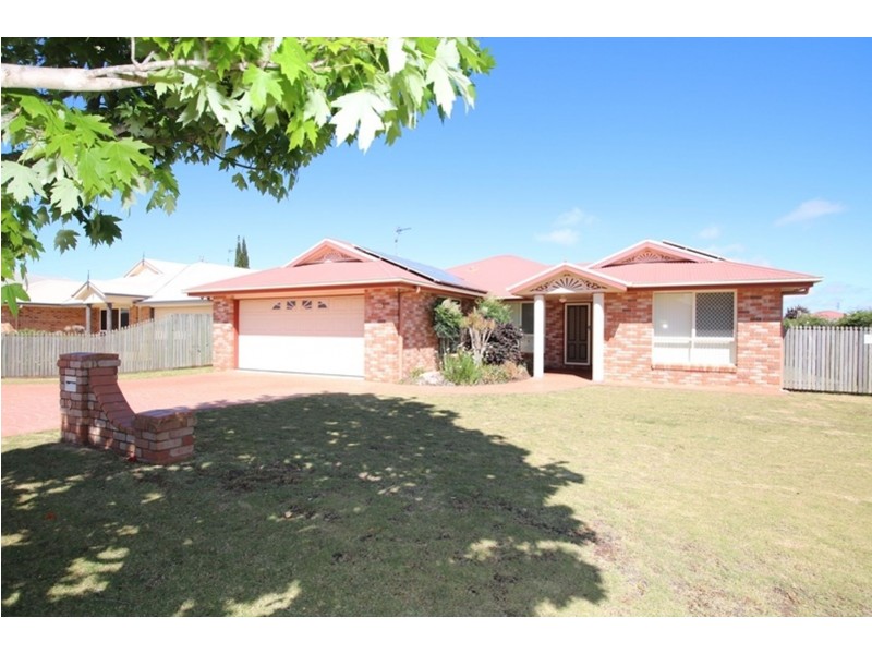 9 Paulene Crescent, Kearneys Spring QLD 4350