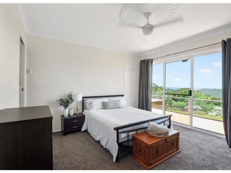 6 Hull Court, Highfields QLD 4352