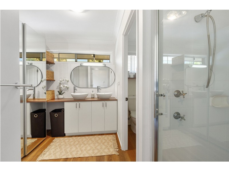 6 Hull Court, Highfields QLD 4352