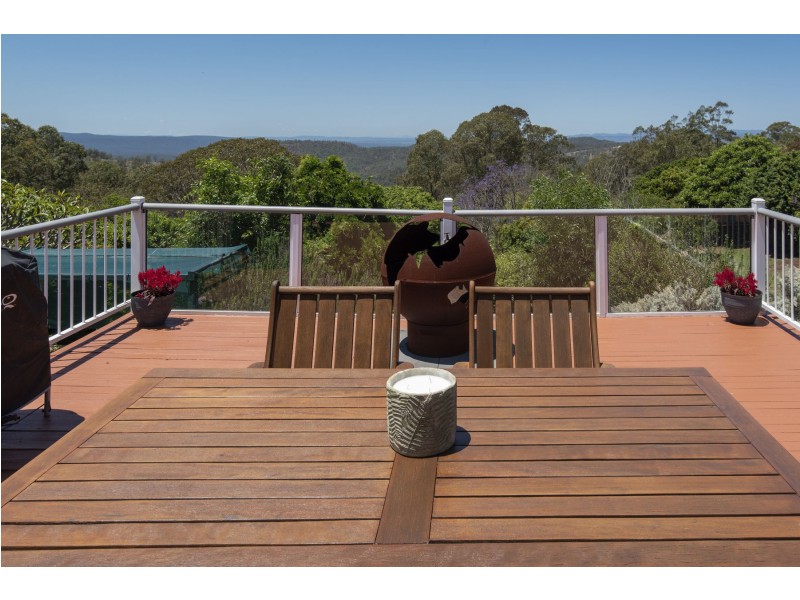 6 Hull Court, Highfields QLD 4352