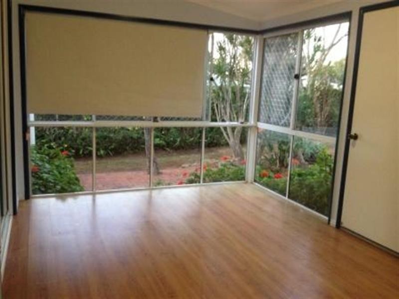 26 Llewellyn Street, Centenary Heights QLD 4350