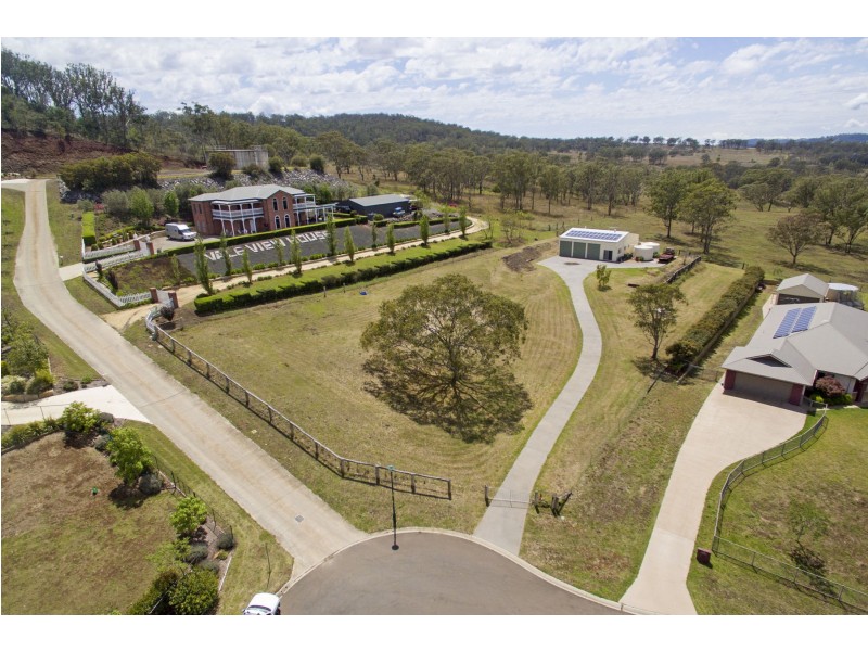 18 Timothy Drive, Vale View QLD 4352