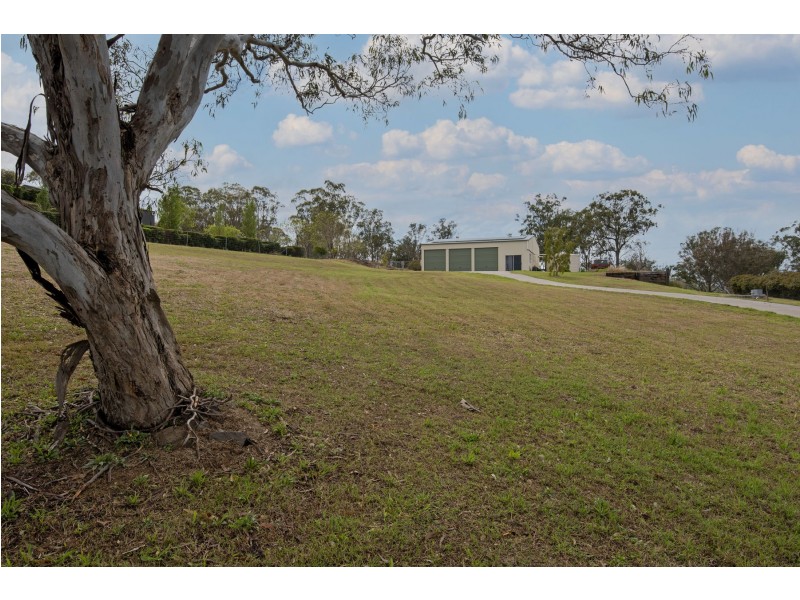 18 Timothy Drive, Vale View QLD 4352