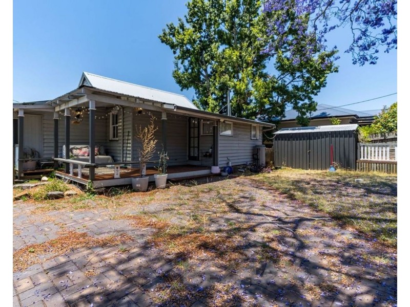 2 Laurel Lane, Toowoomba City QLD 4350