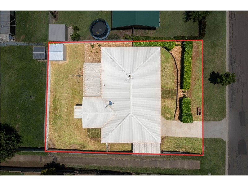 28 Liquidambar Street, Glenvale QLD 4350