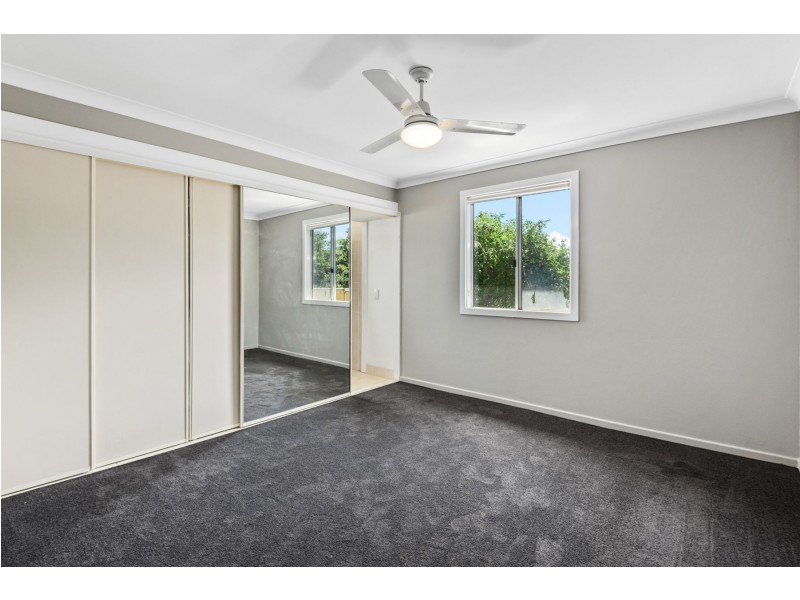 16 Seaton Street, South Toowoomba QLD 4350