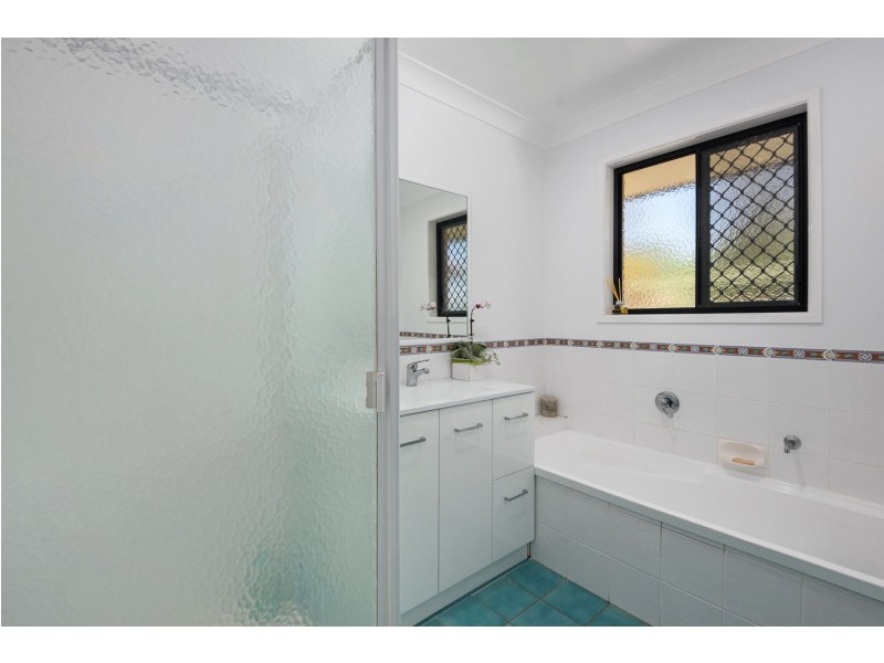 79 Cotswold Hills Drive, Cotswold Hills QLD 4350