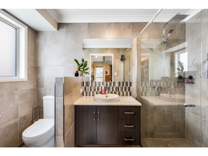 3A Nash Drive, Glenvale QLD 4350