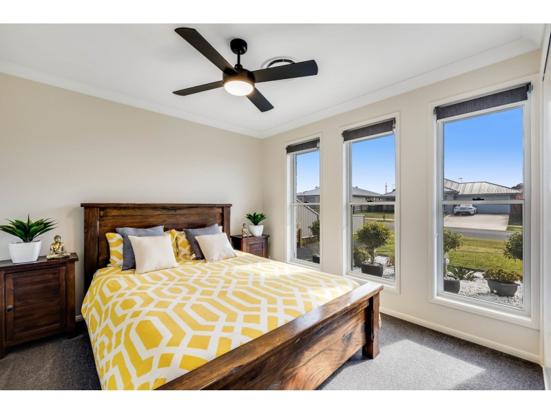 3A Nash Drive, Glenvale QLD 4350