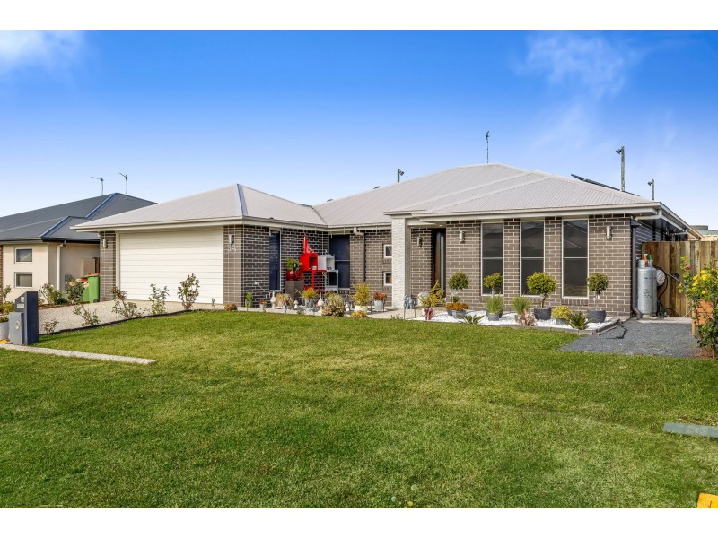 3A Nash Drive, Glenvale QLD 4350