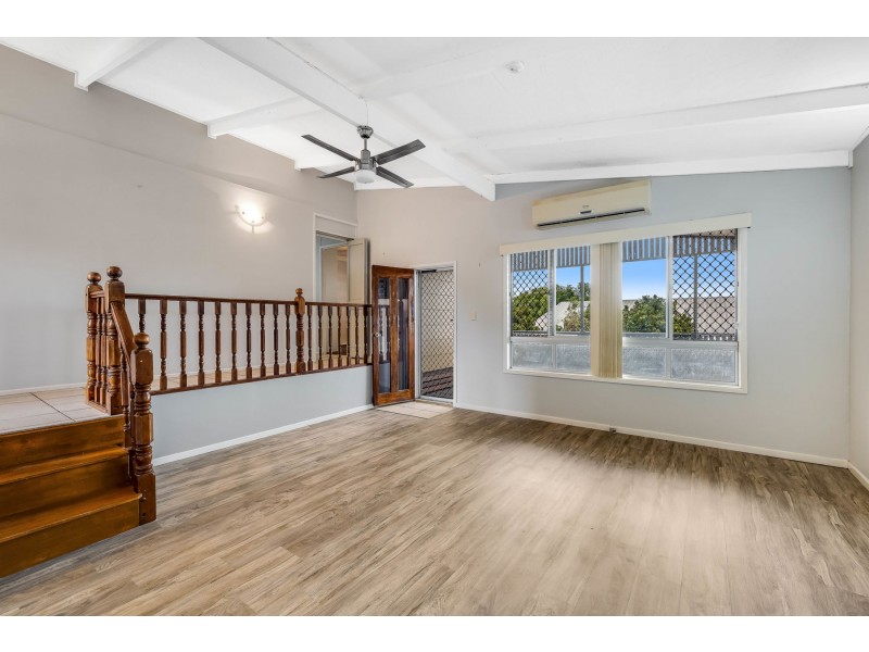 6 Ludgate Court, Rockville QLD 4350