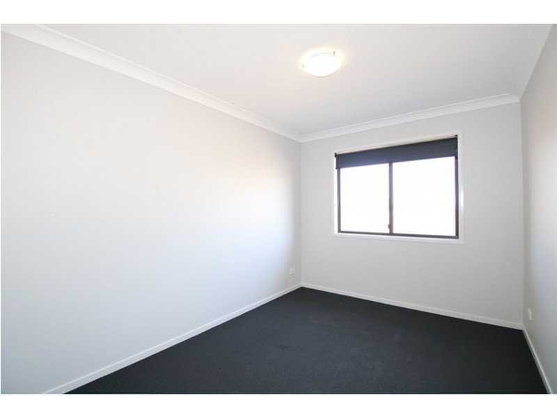 2/19 Fairfax Street, Cambooya QLD 4358