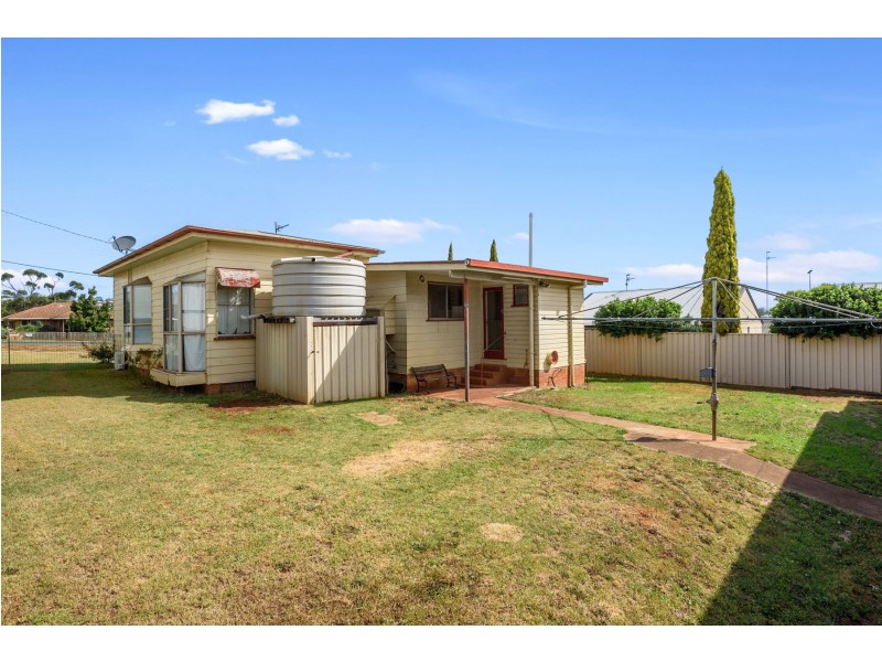 45 Gipps Street, Drayton QLD 4350