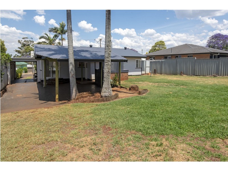 57 Leichhardt Street, Centenary Heights QLD 4350