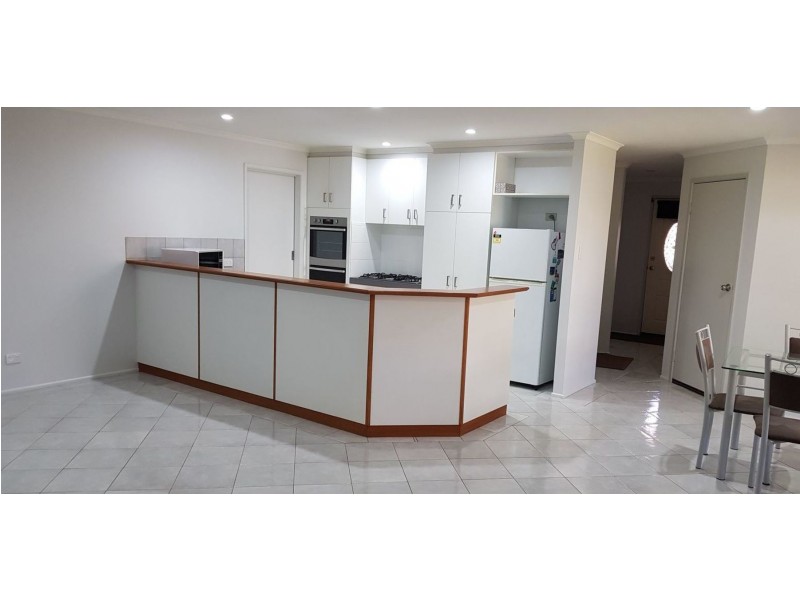 36 Kratzmann Court, Kearneys Spring QLD 4350