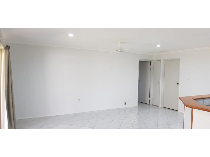 36 Kratzmann Court, Kearneys Spring QLD 4350