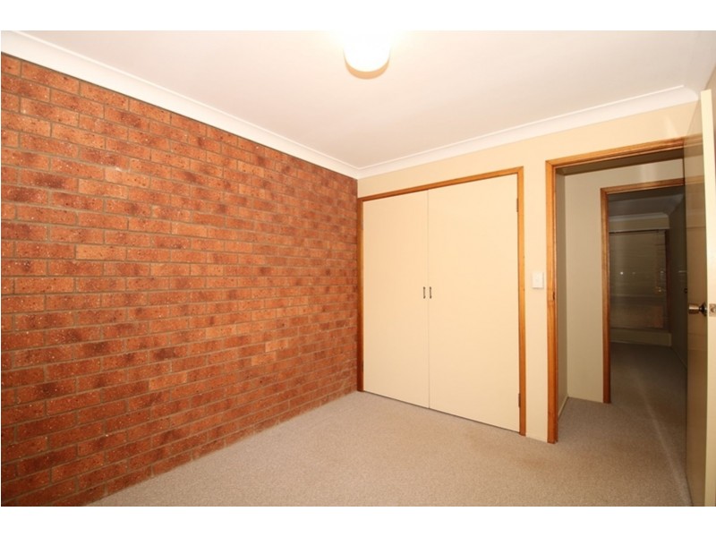 2/37 Agnes Street, Centenary Heights QLD 4350