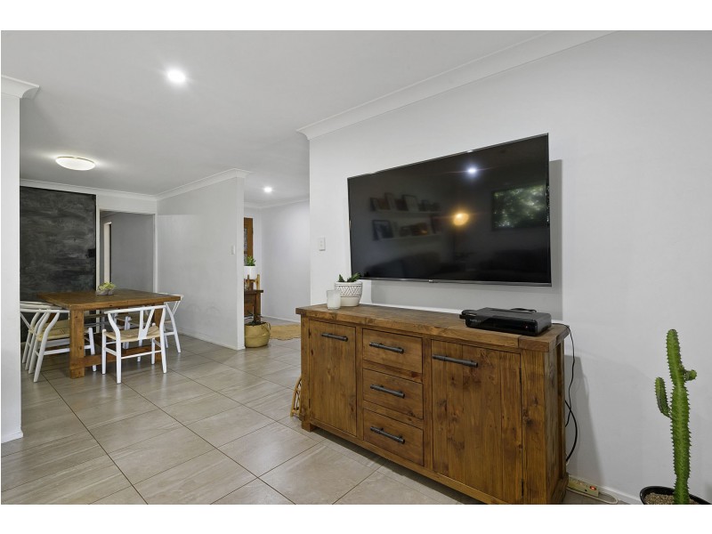 6 Fysh Court, Wilsonton QLD 4350