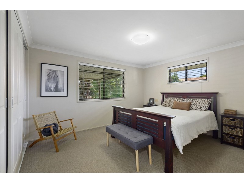 6 Fysh Court, Wilsonton QLD 4350